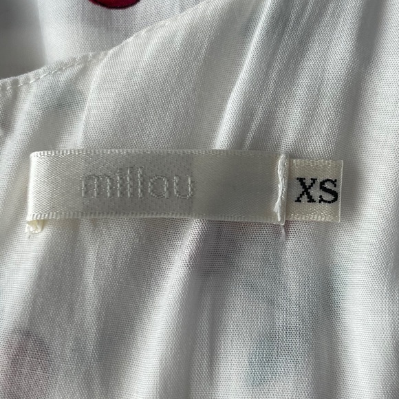 cherry romper - Picture 3 of 3